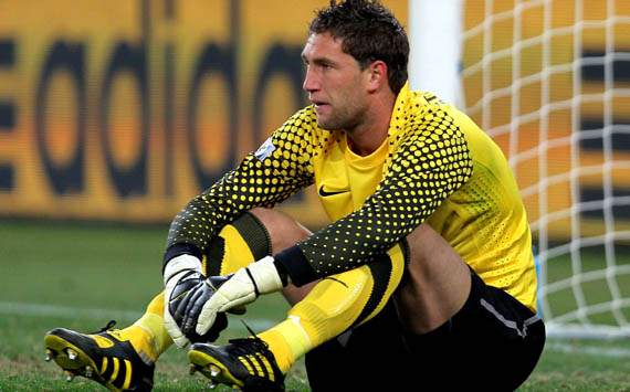 次面部遭踩 次面部遭踩