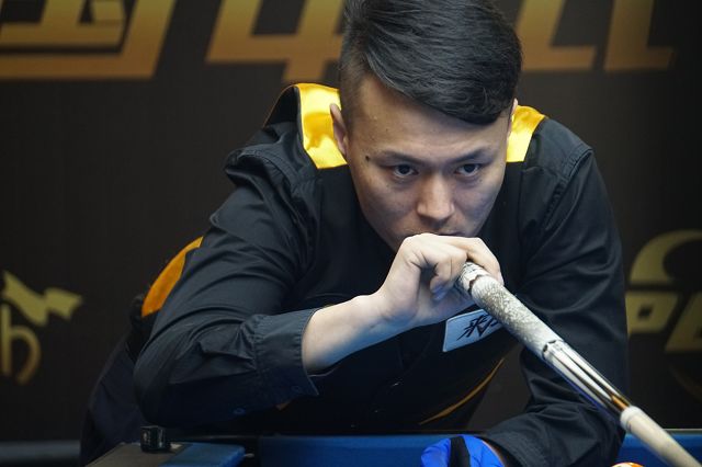 在对手防线 在对手防线