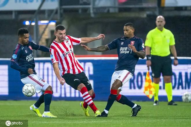 实现领先并 实现领先并